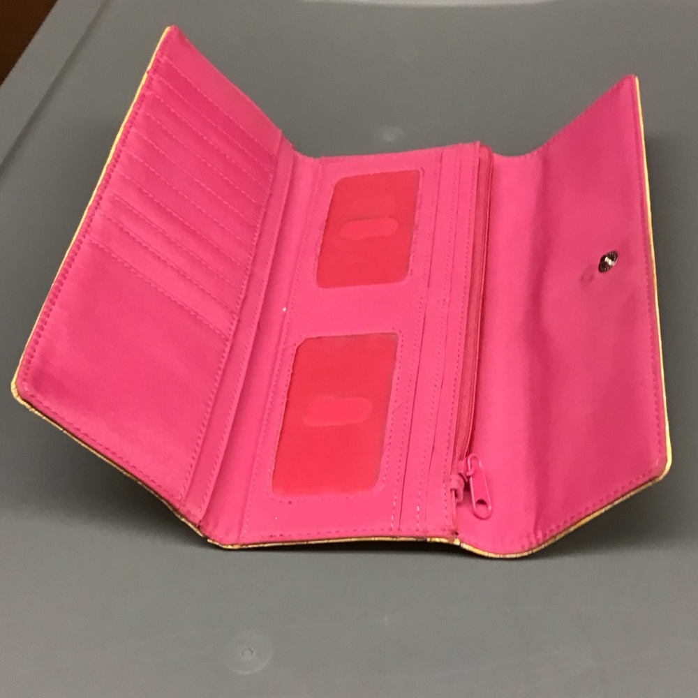 FRANCO SARTO women's wallet  pink inside goldish outside